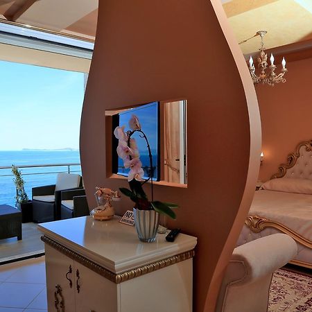 Nomelia Residence B&B Vlore Ngoại thất bức ảnh