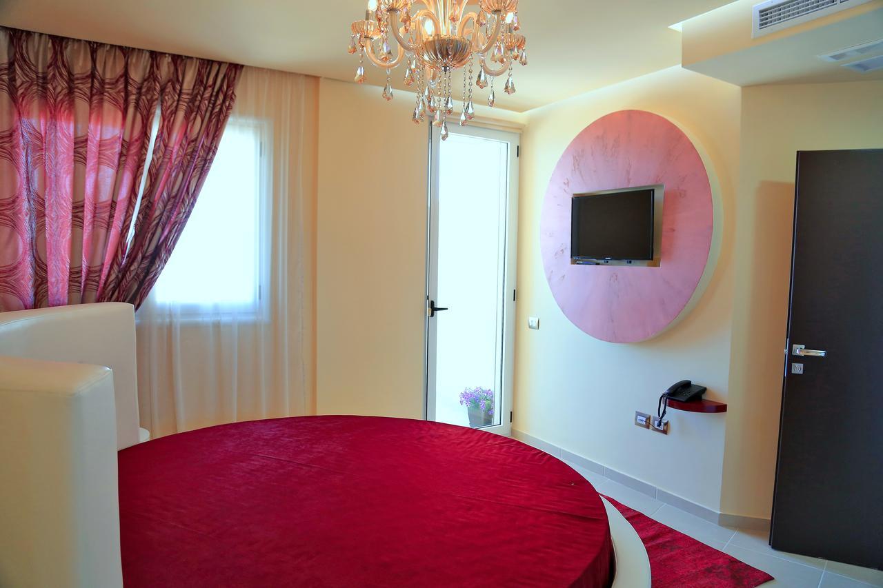 Nomelia Residence B&B Vlore Ngoại thất bức ảnh