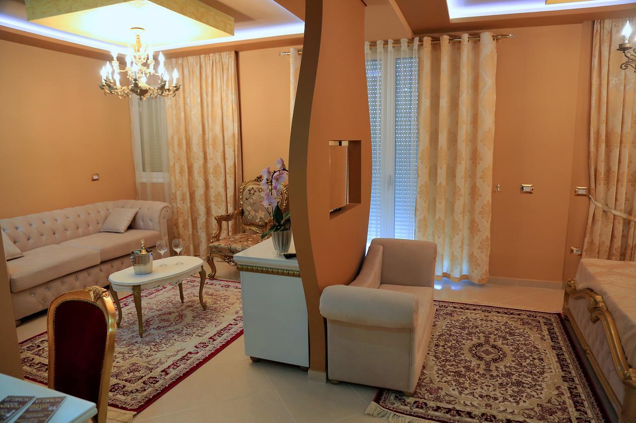Nomelia Residence B&B Vlore Ngoại thất bức ảnh