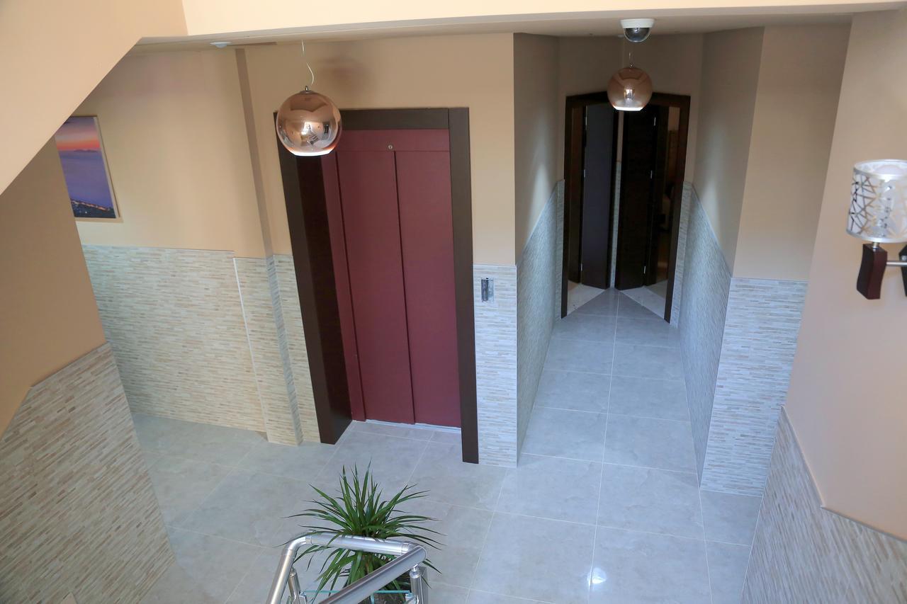 Nomelia Residence B&B Vlore Ngoại thất bức ảnh
