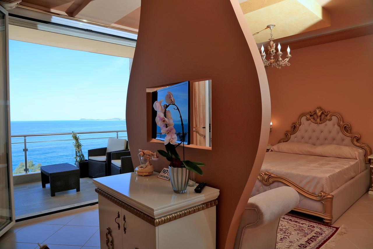Nomelia Residence B&B Vlore Ngoại thất bức ảnh