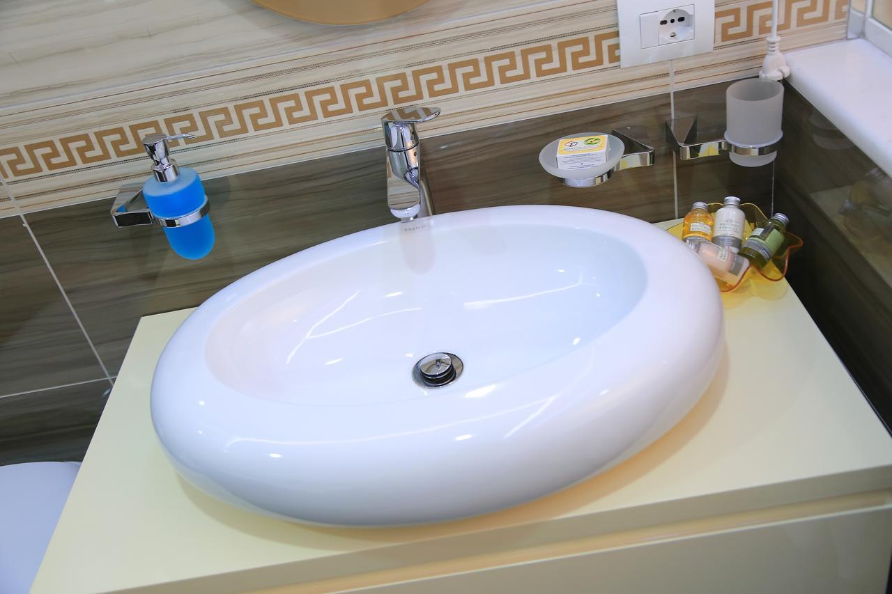 Nomelia Residence B&B Vlore Ngoại thất bức ảnh