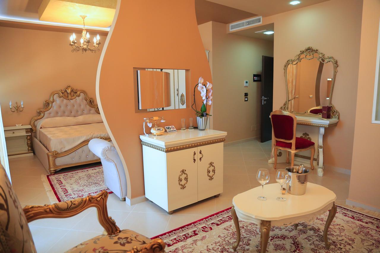 Nomelia Residence B&B Vlore Ngoại thất bức ảnh