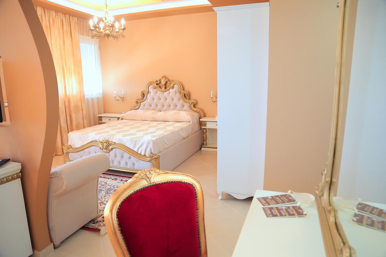 Nomelia Residence B&B Vlore Ngoại thất bức ảnh