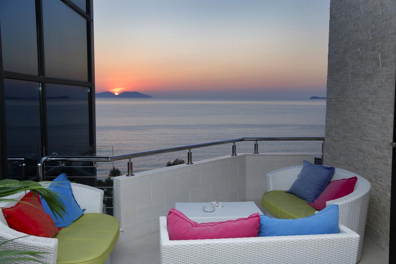 Nomelia Residence B&B Vlore Ngoại thất bức ảnh